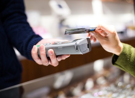 Contactless Credit Card Payment_GBO_Image